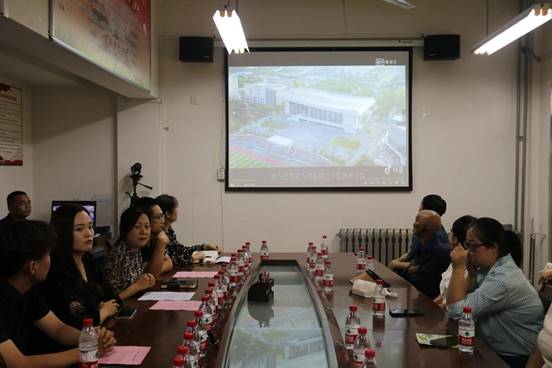 3d27e4c92c31b1e5318bdb27fd02c458